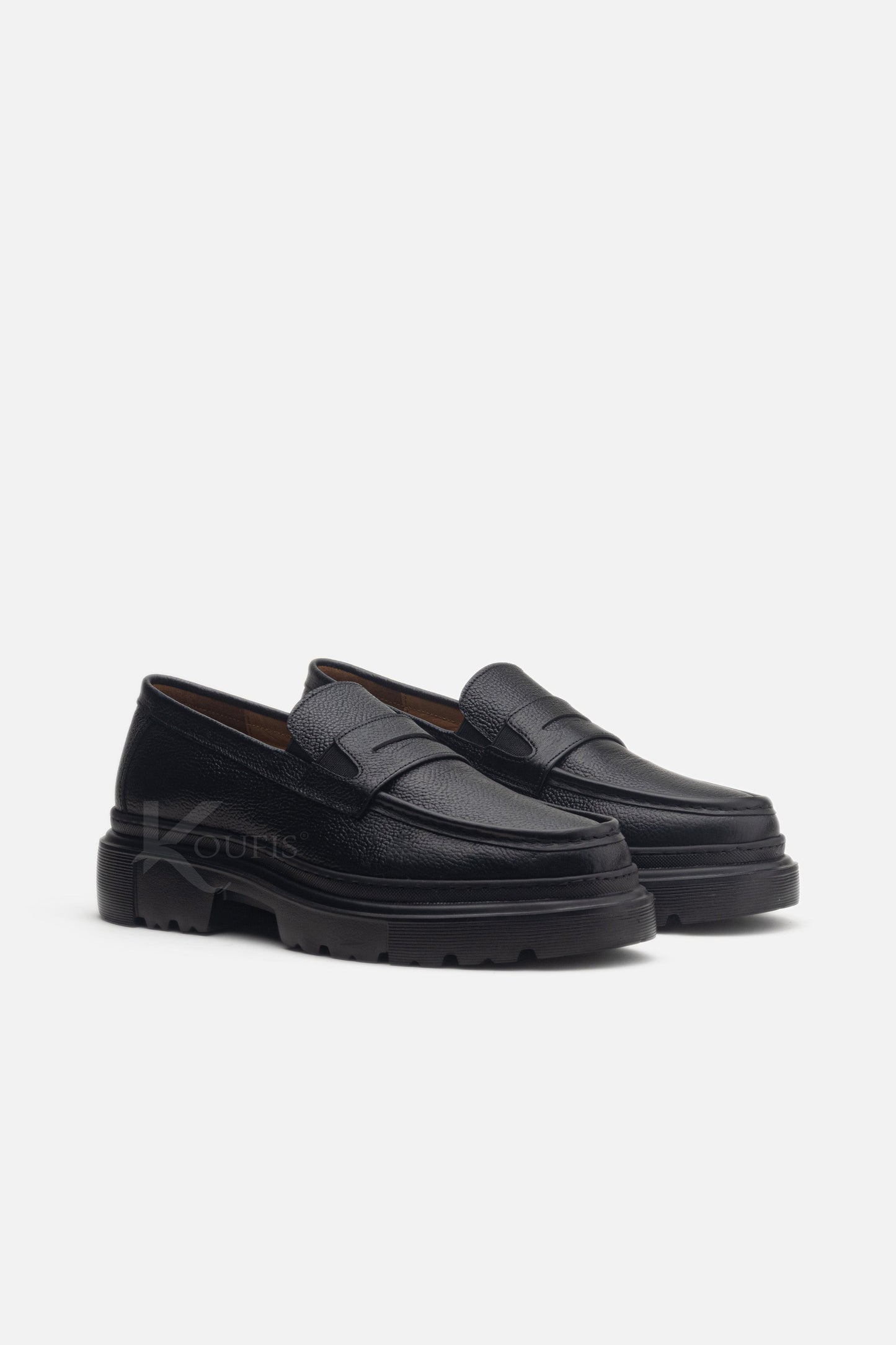 K127 NV Chaussure en Cuir