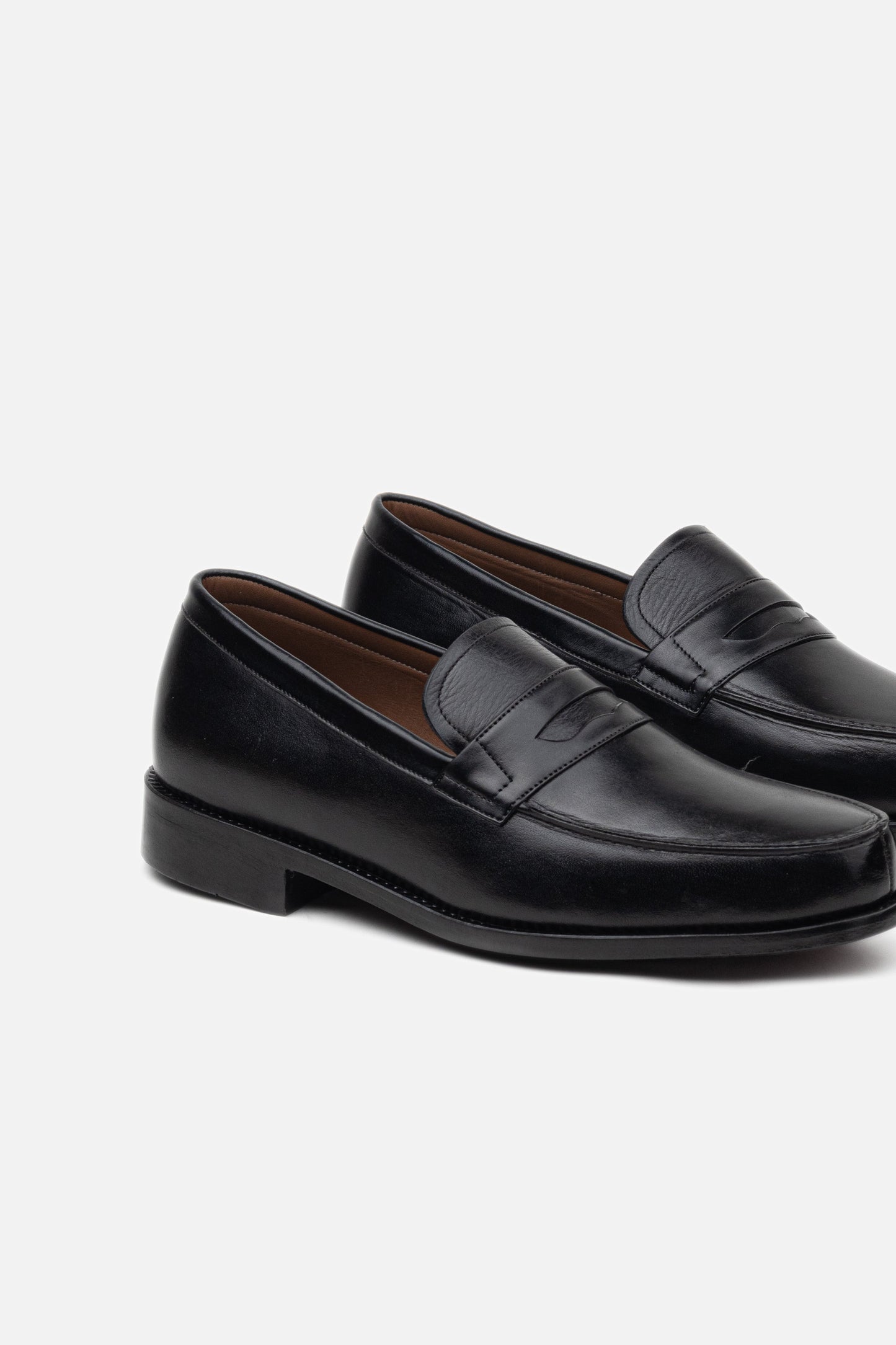K436 Chaussure en Cuir